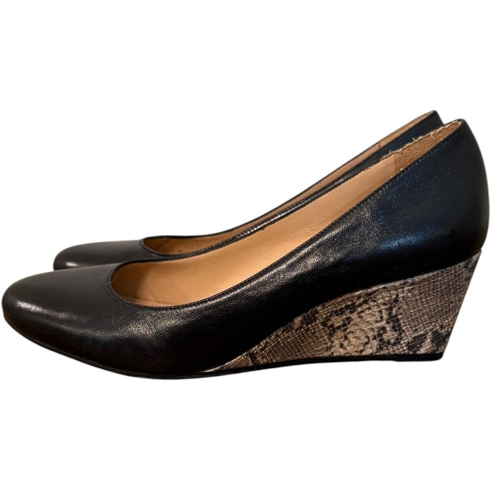 ANTONIO MELANI Black Leather‎ Round Toe Snakeskin Heel Wedges Size 8